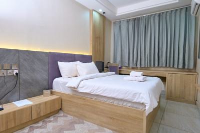 Arcade Classic Room, Opposite Federal High Court, Maitama District, Abuja, Flat / Apartment Short Let