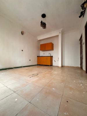 Very Spacious and Well Maintained Self Contained Apartment at Lekki, Lekki Phase 1, Lekki, Lagos, Self Contain (single Rooms) for Rent