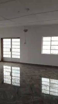 Clean Spacious 3 Bedroom Apartment, Ikeja, Lagos, Flat / Apartment for Rent
