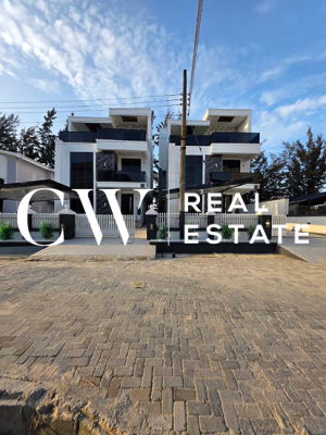 5-bedroom Fully Detached Duplex with Bq, Ikota, Lekki, Lagos, Detached Duplex for Sale
