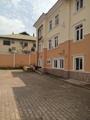 a Very Good Spacious 3bedroom Flat, Wuse, Zone 6 Abuja ( Video of The House Is Attached), Zone 6, Wuse, Abuja, Flat / Apartment for Rent
