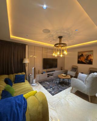 Luxuryshortsabuja Cozy and Well Equipped 1 Bedroom Apartment, Katampe, Abuja, Flat / Apartment Short Let