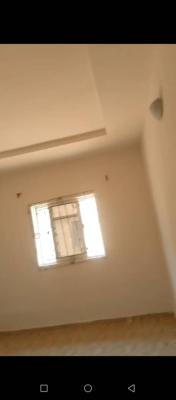2 Bedroom Flat, 3 Evbauabogun Road Off Sapele Road  Benin Edo State, Benin, Oredo, Edo, Flat / Apartment for Rent