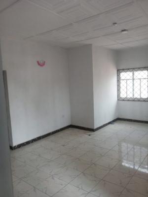 Bedroom and Parlor, 3 Evbauabogun Road Off Sapele Road, Benin, Oredo, Edo, Flat / Apartment for Rent