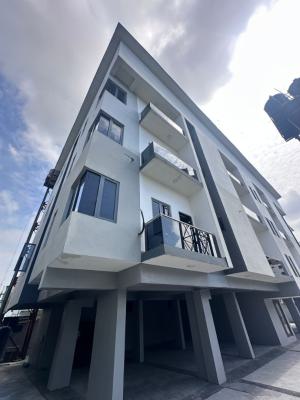 3-bedroom Apartments, Lekki Phase 1, Lekki, Lagos, Flat / Apartment for Sale