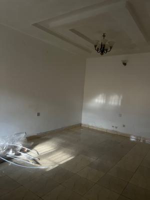 Standard 2-bedroom Flat, Von Axis, Lugbe District, Abuja, Flat / Apartment for Rent