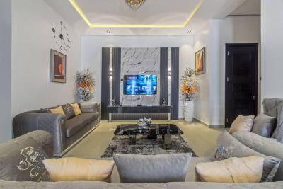 Luxury 2 Bedroom Apartment, Lekki Phase 1, Lekki, Lagos, Flat / Apartment Short Let