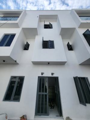 Luxurious 2-bedroom Apartment  Available, Lekki Phase 1, Lekki, Lagos, Flat / Apartment for Sale