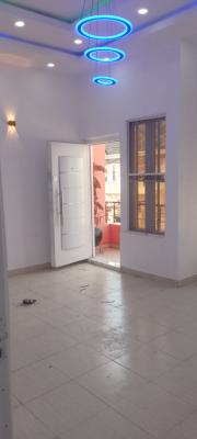 a Spacious Master Bedroom Studio Apartment, Chevron Drive Bera Estate Chevron, Lekki, Lagos, Self Contain (single Rooms) for Rent