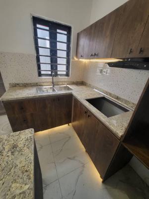 2 Bed Apartment in a Serene and Secure Estate, Osapa, Lekki, Lagos, Flat / Apartment for Rent