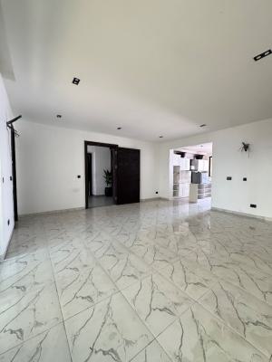 3 Bedroom Penthouse with Elevators, Lekki Phase 1, Lekki, Lagos, Flat / Apartment for Rent