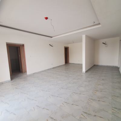 Excellent 3  Bedroom Apartment, Lekki Phase 1, Lekki, Lagos, Flat / Apartment for Sale
