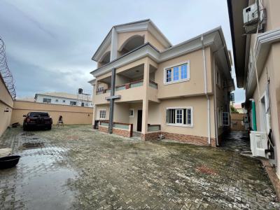 a Spacious 5bedroom Semi Detached Duplex on 2floors, Lekki Phase 1, Lekki, Lagos, Semi-detached Duplex for Rent