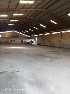 a Spacious Warehouse, Close to Kirikiri/ Navy Yard, Lagos, Apapa, Lagos, Warehouse for Sale