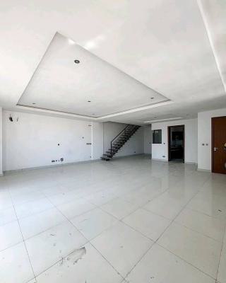 All New Luxury Standard Ensuit 3 Bedroom Spacious Maisonette Available, Lekki Phase 1, Lekki, Lagos, Flat / Apartment for Rent