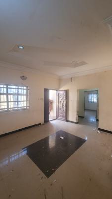 Sharp 2 Bedroom Apartment, By Roundabout, Galadimawa, Abuja, Flat / Apartment for Rent