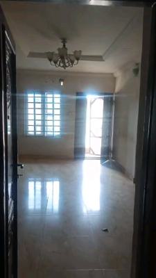Standard and Spacious 2 Bedroom Flat, Costain, Ebute Metta West, Yaba, Lagos, Flat / Apartment for Rent