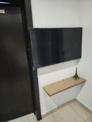 2 Bedroom Furnished Apartment, Off Whitesands Avenue, Lekki Phase 1, Lekki, Lagos, Flat / Apartment for Rent
