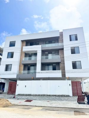 1 Bedroom Elevator Swimming Pool Spacious Living  Refigerator, Lekki Phase 1, Lekki, Lagos, Flat / Apartment for Sale