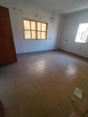 Standard 2 Bedroom Flat, Alpha Beach Road, Lekki, Lagos, Flat / Apartment for Rent