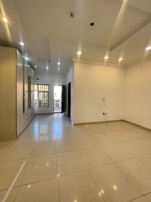 Masters Bedroom with Balcony Well Spacious, Osapa  London, Lekki, Lagos, Flat / Apartment for Rent