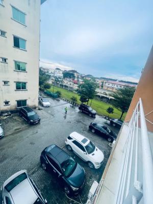 3bedroom Apartment Well Spacious in Chevron Drive, Chevron Drive, Lekki, Lagos, Flat / Apartment for Sale