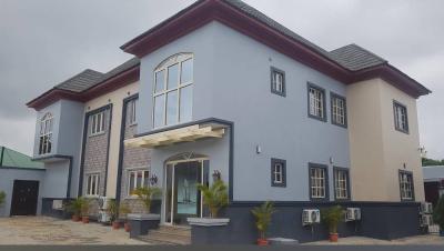 Functional Hotel Consisting 14 Rooms, 3rd Avenue, Gwarinpa, Abuja, Hotel / Guest House for Sale