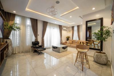 Fully  Serviced and Furnished 2bedroom, Ologolo, Lekki, Lagos, House for Sale