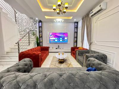 4 Bedroom Duplex with Snooker & Ps5, Lekki, Lagos, Flat / Apartment Short Let