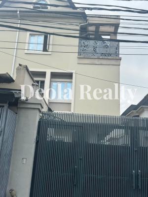 a Super Clean and Spacious 3 Bedroom Maisonette (upstairs), Osapa London, Lekki, Lagos, House for Rent