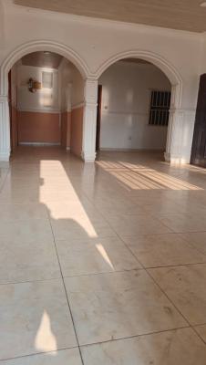 Exquisite 3bedroom Apartment, James Lawrence Street, Mabushi, Abuja, Flat / Apartment for Rent