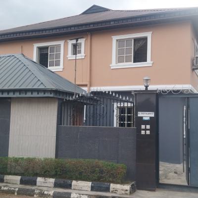Standard  and Well Spacious  3bedroom  Flat at Magboro  Via  Ojodu Ber, Ogooluwa Street  Off Gasline Magboro, Magboro, Ogun, Flat / Apartment for Rent