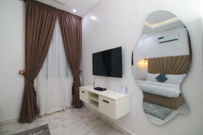 One Bedroom Apartment with Pool, Utako, Abuja, Flat / Apartment Short Let