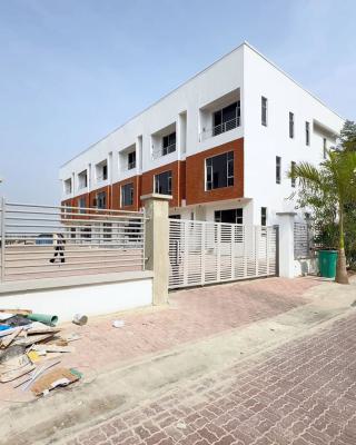 4 Bedrooms Terraced Duplex with Bq in a Secured Estate, Lekki Phase 1, Lekki, Lagos, Terraced Duplex for Rent