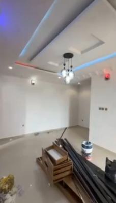 2 Bedroom Luxury Apartment Available, Ologolo, Lekki, Lagos, Flat / Apartment for Rent