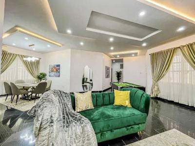 Luxury 2 Bedroom Apartment, Off Admiralty Road, Lekki, Lagos, Flat / Apartment Short Let