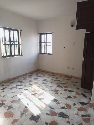 Lovely 2 Bedroom Upstairs, Igbo Efon, Lekki, Lagos, Flat / Apartment for Rent