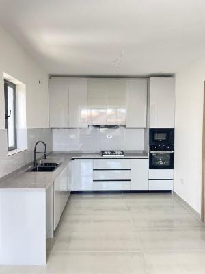 1 Bedroom and Parlour, Alpha Beach Road, Lekki, Lagos, Mini Flat (room and Parlour) for Rent