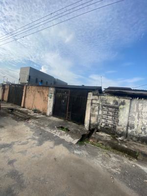 Fantastic 6 Bedrooms Bungalow, Off Adeniran Ogunsanya, Adeniran Ogunsanya, Surulere, Lagos, Detached Bungalow for Sale