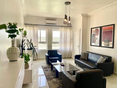 2 Bedroom Apartment, By Ebeano Supermarket, Admiralty Way, Lekki Phase 1, Lekki, Lagos, Flat / Apartment Short Let
