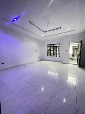 Big Masters Bedroom with Kitchen Well Luxury, Orchid Road, Lekki, Lagos, Flat / Apartment for Rent