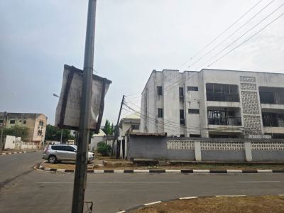 Commercial Plaza 6units of 3bedroom on a Tarred Road Wuse Zone6, Zone6, Zone 4, Wuse, Abuja, Plaza / Complex / Mall for Sale