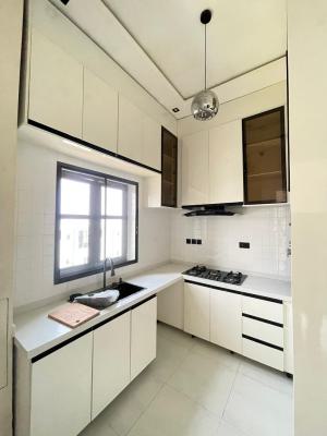 Beautiful 2 Bedroom Apartment, Freedom Way, Lekki, Lagos, Flat / Apartment for Rent