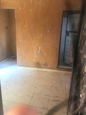 Room Self Contain, Off Apata, Shomolu, Lagos, Self Contain (single Rooms) for Rent