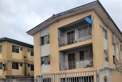 Well Maintain 6 Nos of 2 Bedroom., Olabisi Osho, Deeperlife, Gbagada, Lagos, Block of Flats for Sale