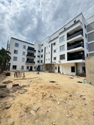 Spacious 2bedroom Apartment, Lekki Phase 1, Lekki, Lagos, Flat / Apartment for Sale