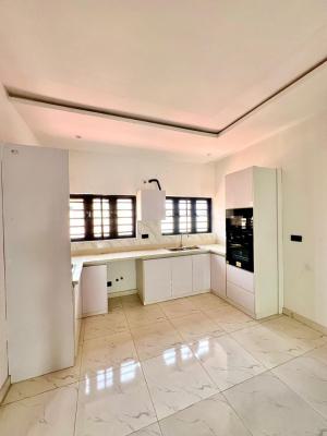 2, Lekki Phase 1, Lekki, Lagos, Flat / Apartment for Rent