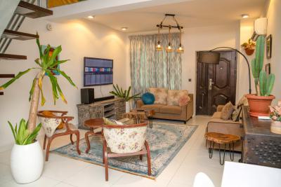 Cozy Bohemian 2 Bedroom Apartment, 24/7 Power, Great & Secure Location, Richmond Gate Estate, Off Nike Art Gallery Road, Lekki Phase 1, Lekki, Lagos, Flat / Apartment for Rent