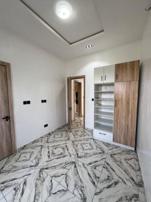 Standard N Massive Single Room Shared Apt, Orchid Road Lekki Lagos, Lekki, Lagos, Self Contain (single Rooms) for Rent
