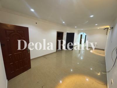 a Super Clean and Spacious 3 Bedrooms Apartment, Lekki Phase 1, Lekki, Lagos, House for Rent